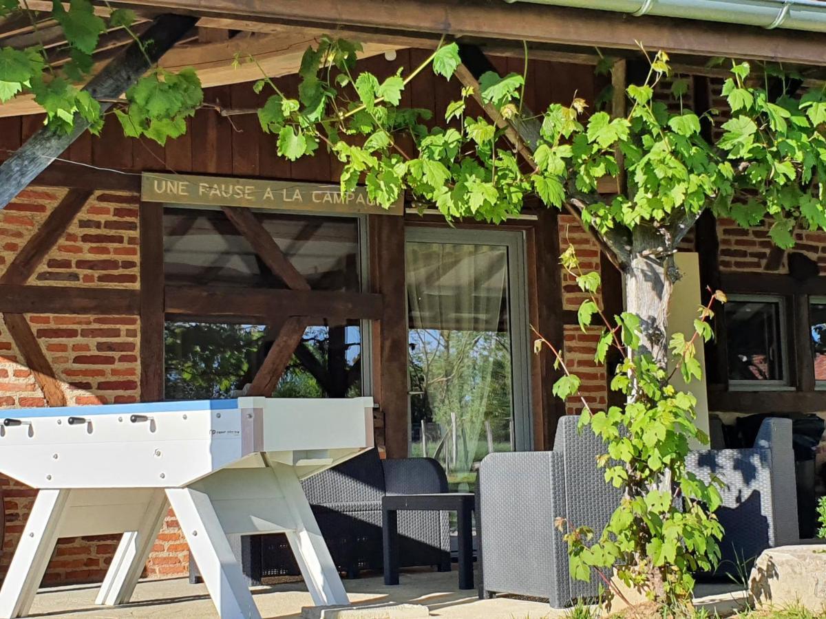 Une Pause A La Campagne Mervans Exterior photo